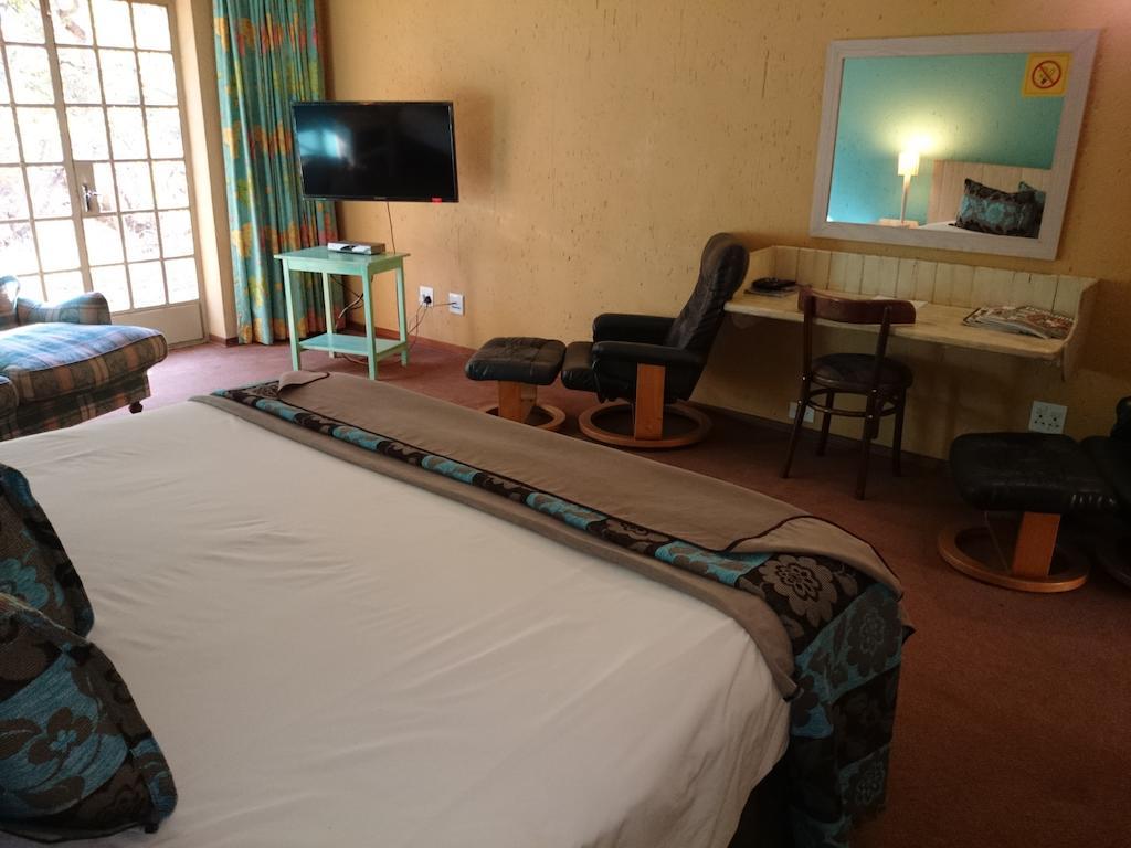 Hornbill Lodge Magaliesburg Rum bild